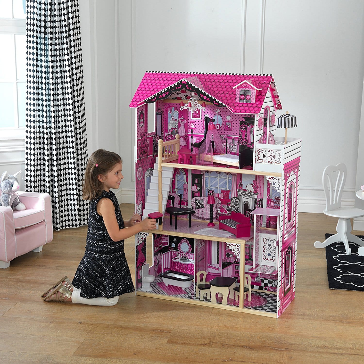 LIGHTNING DEAL ALERT! KidKraft Amelia Dollhouse – 33%